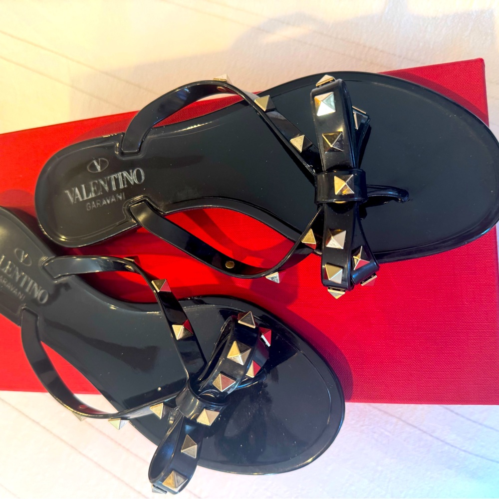 Valentino thong